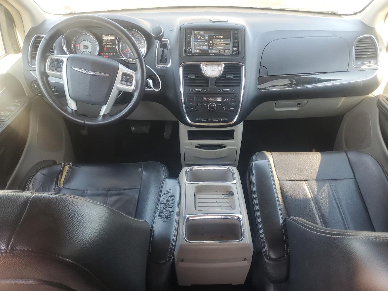 2014 Chrysler Town & Country Touring VIN: 2C4RC1BG8ER340055 Lot: 91022855