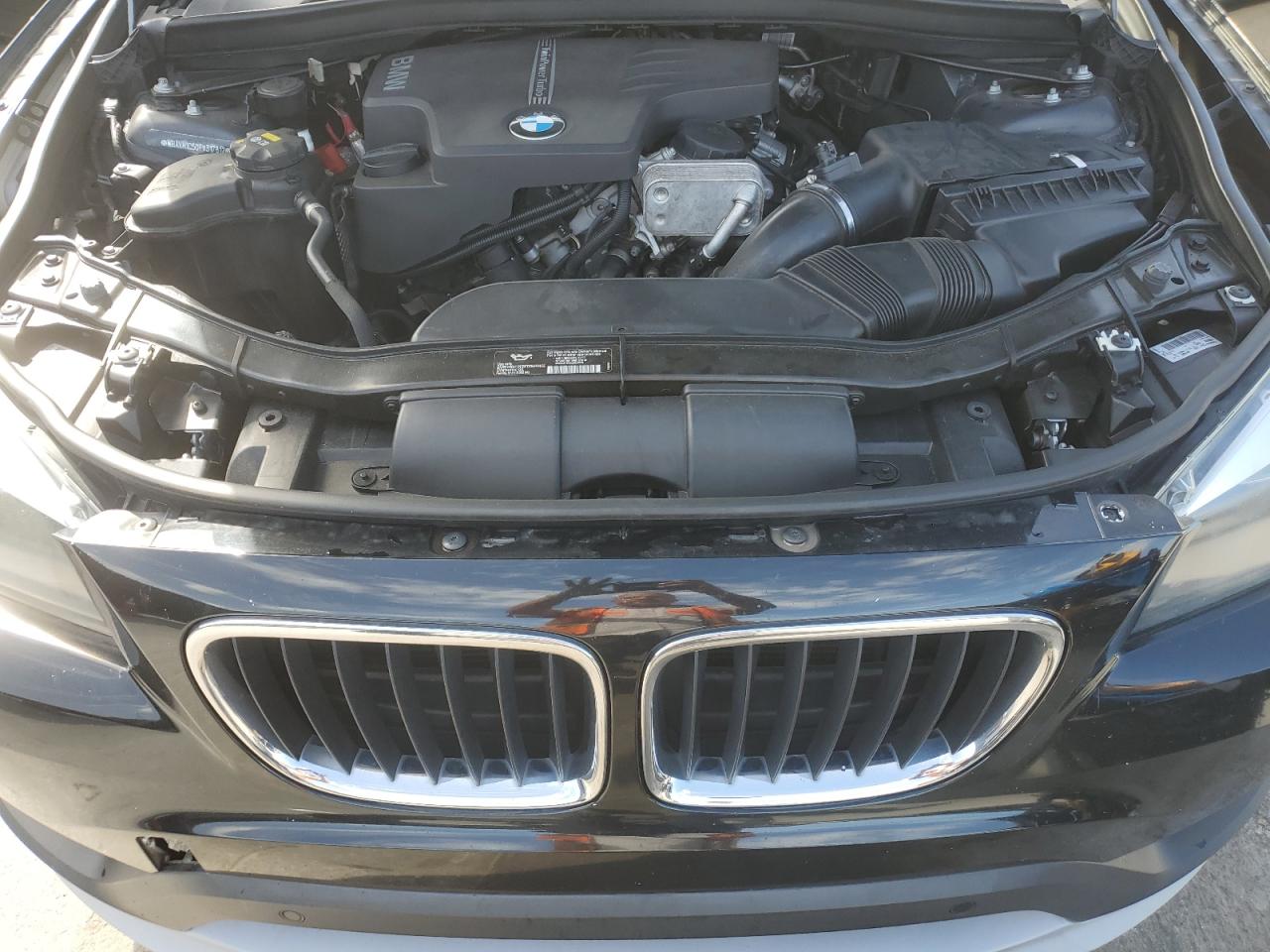 2015 BMW X1 Sdrive28I VIN: WBAVM1C50FV317812 Lot: 84886695