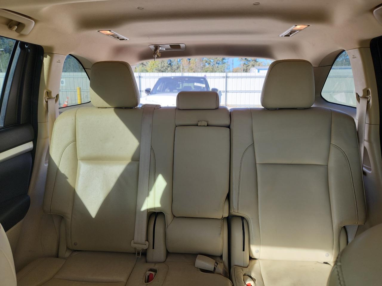 2016 Toyota Highlander Xle VIN: 5TDKKRFHXGS139922 Lot: 86477025