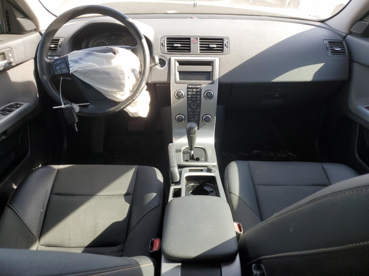 2010 Volvo S40 2.4I VIN: YV1382MS4A2493100 Lot: 85912305