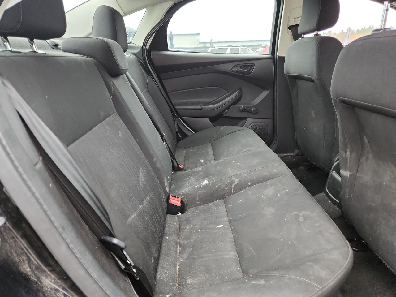 2017 Ford Focus S VIN: 1FADP3E29HL310060 Lot: 90326045