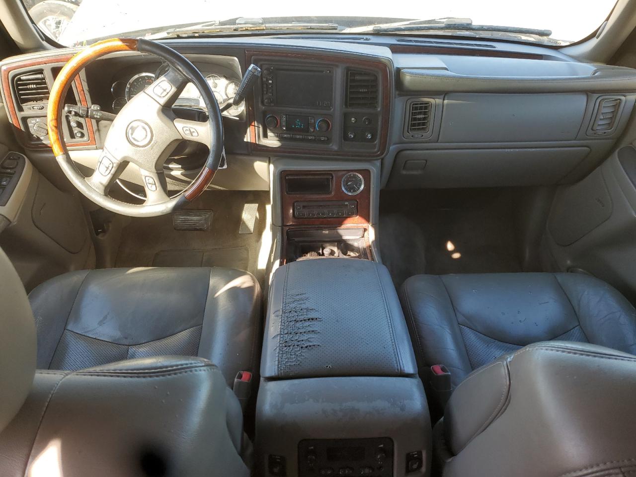 2006 Cadillac Escalade Luxury VIN: 1GYEK63N16R135609 Lot: 89863085