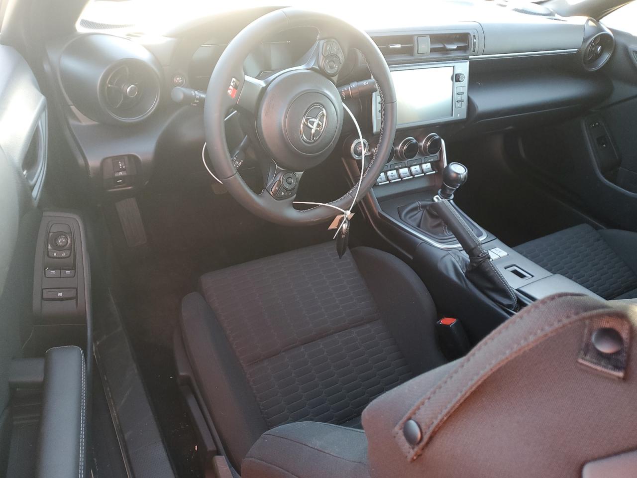 2024 Toyota Gr 86 VIN: JF1ZNBB14R9758965 Lot: 87420915