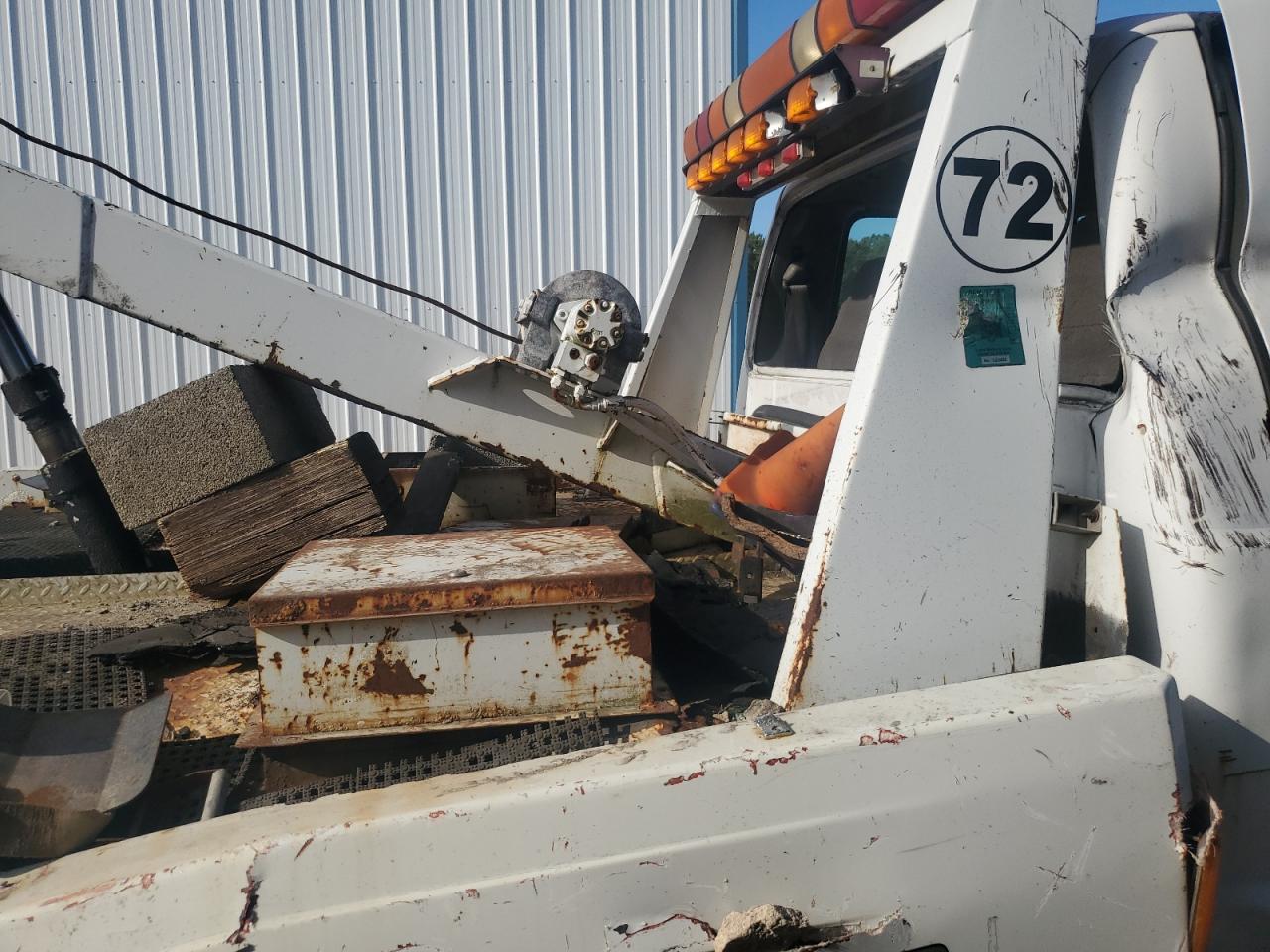 2003 Ford F450 Super Duty VIN: 1FDXF46P83EC29506 Lot: 84169895