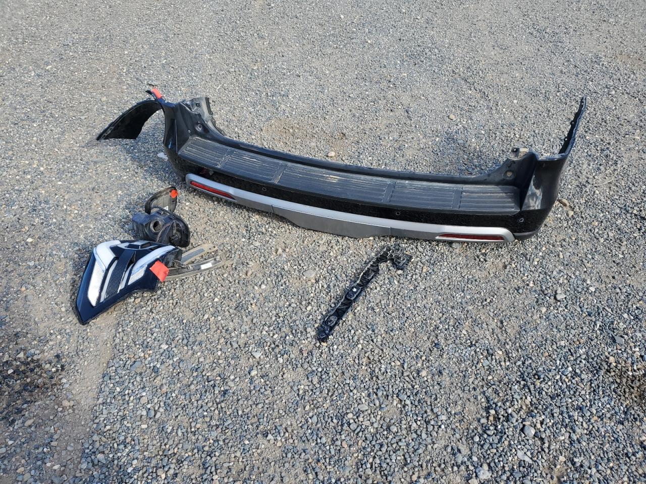 2024 Ford Expedition Limited VIN: 1FMJU2A83REA35121 Lot: 84922355