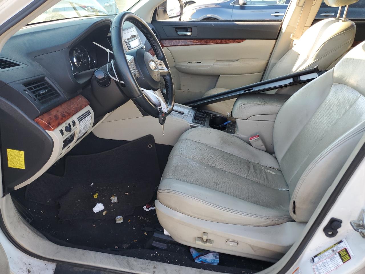 2010 Subaru Outback 2.5I Limited VIN: 4S4BRBKC3A3333189 Lot: 82181095