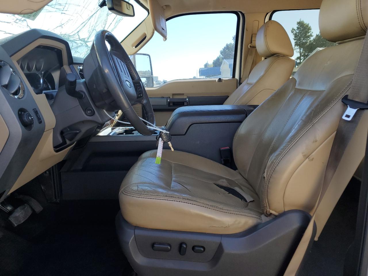 2011 Ford F250 Super Duty VIN: 1FT7W2BT1BEB30665 Lot: 87413815