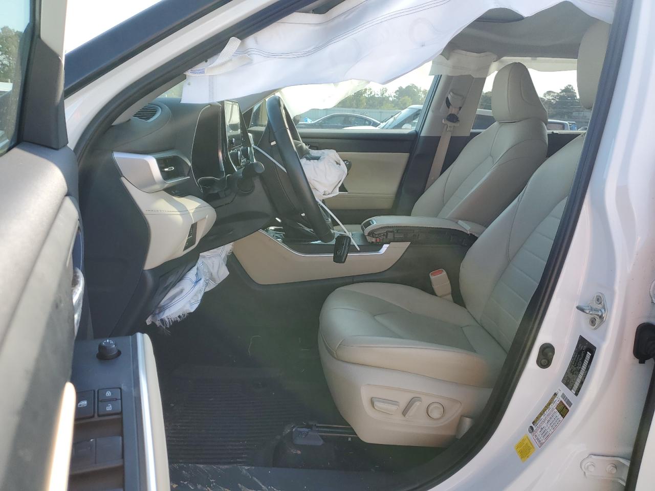 2023 Toyota Highlander L VIN: 5TDKDRBH6PS000791 Lot: 85386325