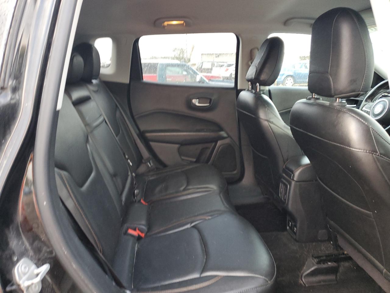 2018 Jeep Compass Limited VIN: 3C4NJCCB4JT468125 Lot: 86213175