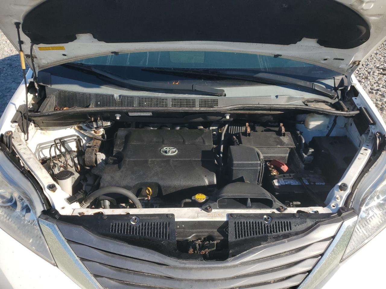 2011 Toyota Sienna Xle VIN: 5TDYK3DC7BS019857 Lot: 85322855