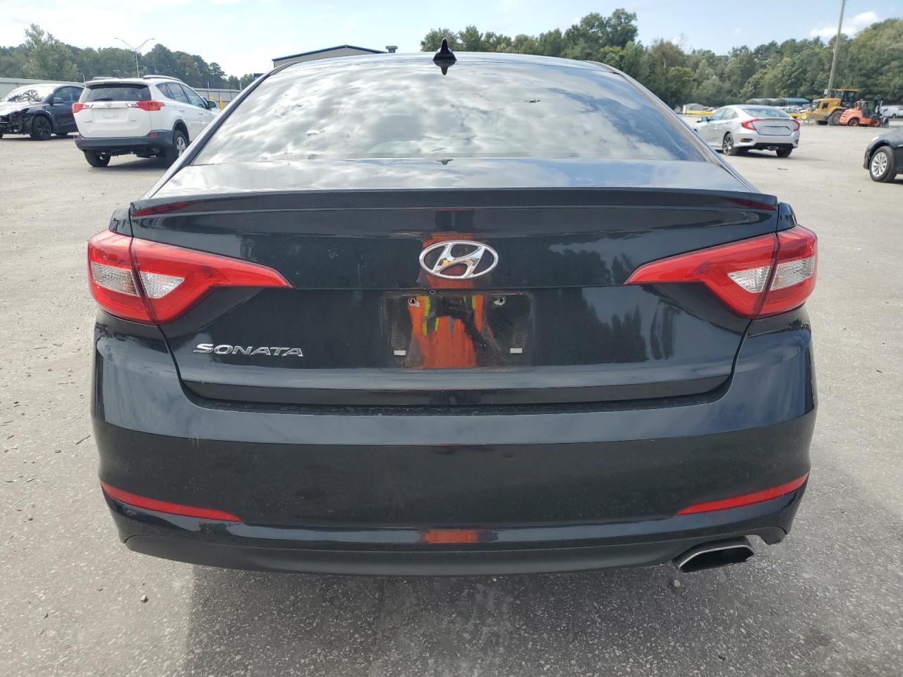 2016 Hyundai Sonata Se VIN: 5NPE24AF5GH318588 Lot: 84695645