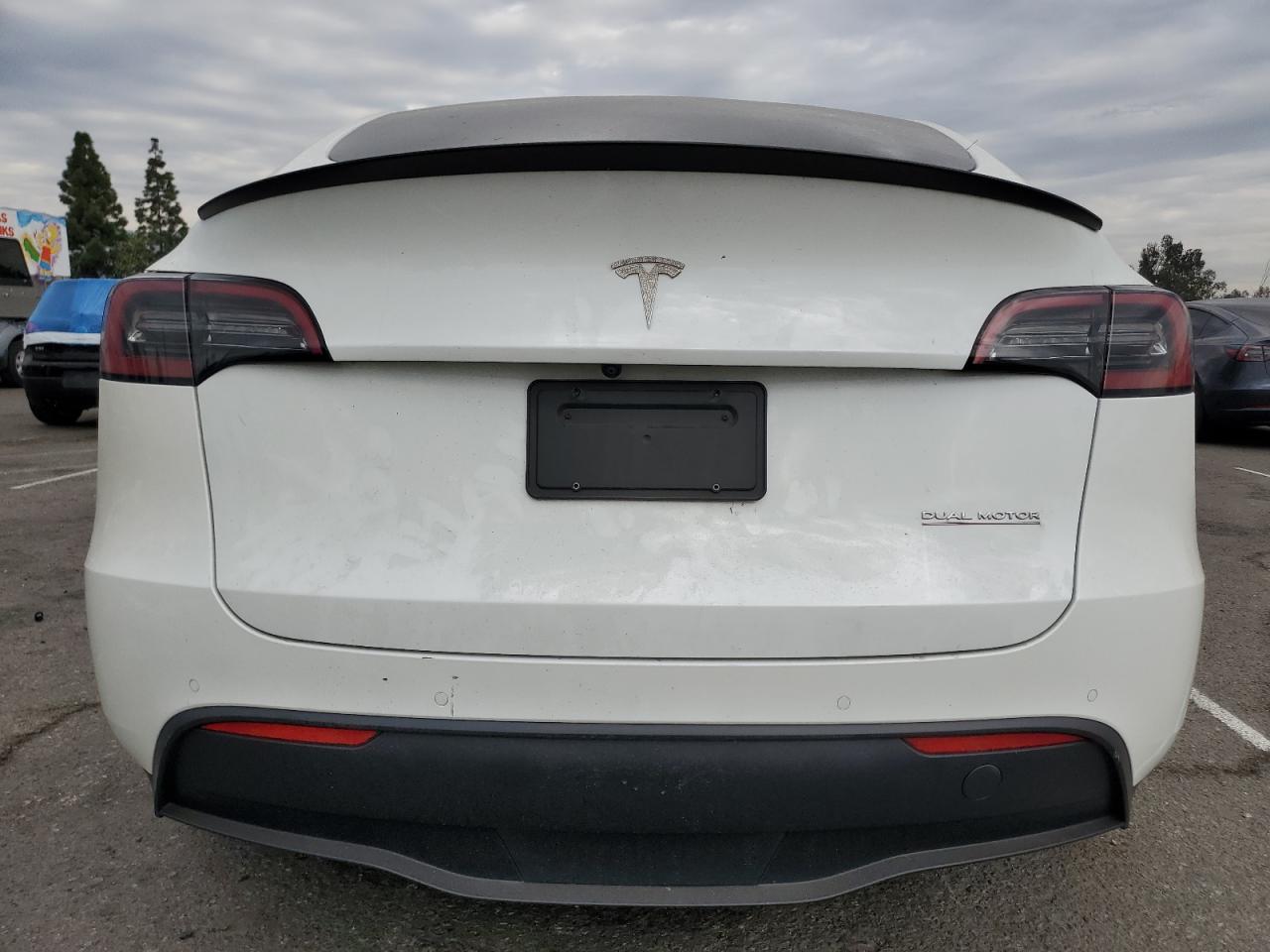 2022 Tesla Model Y VIN: 7SAYGDEF8NF507274 Lot: 84447245