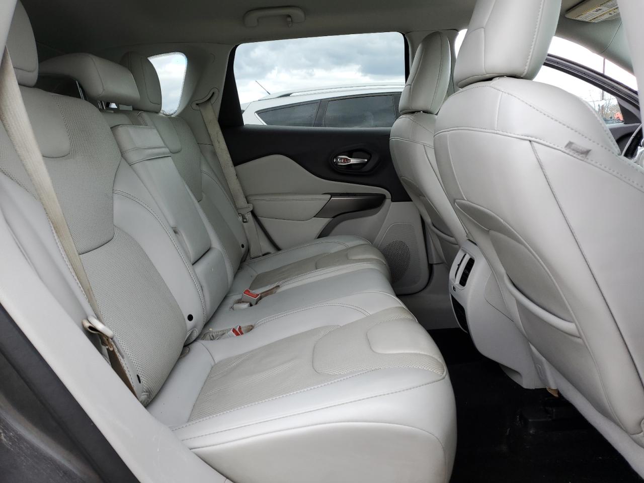 2019 Jeep Cherokee Limited VIN: 1C4PJMDXXKD346899 Lot: 89882535