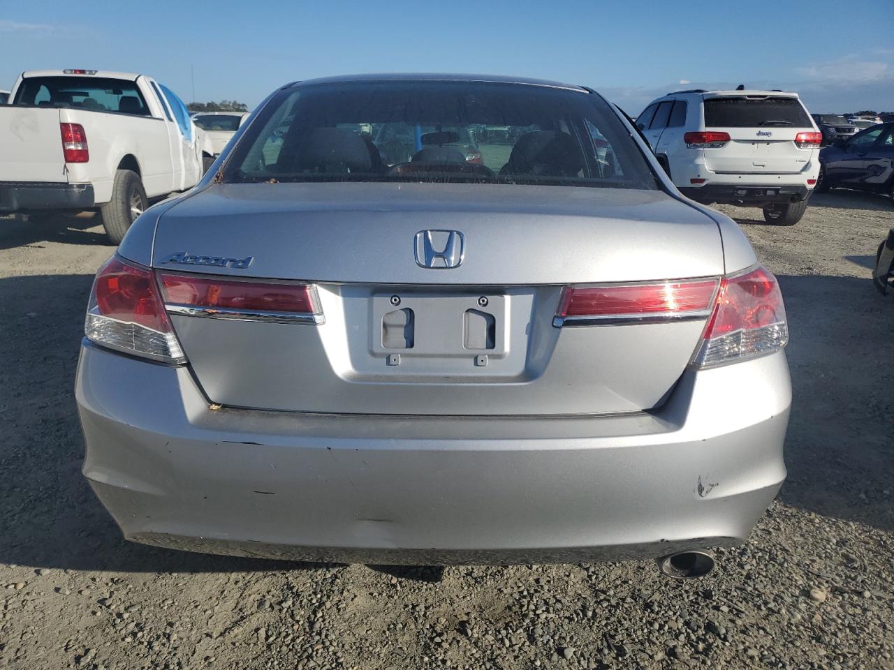 2011 Honda Accord Lx VIN: 1HGCP2F39BA043210 Lot: 86292925