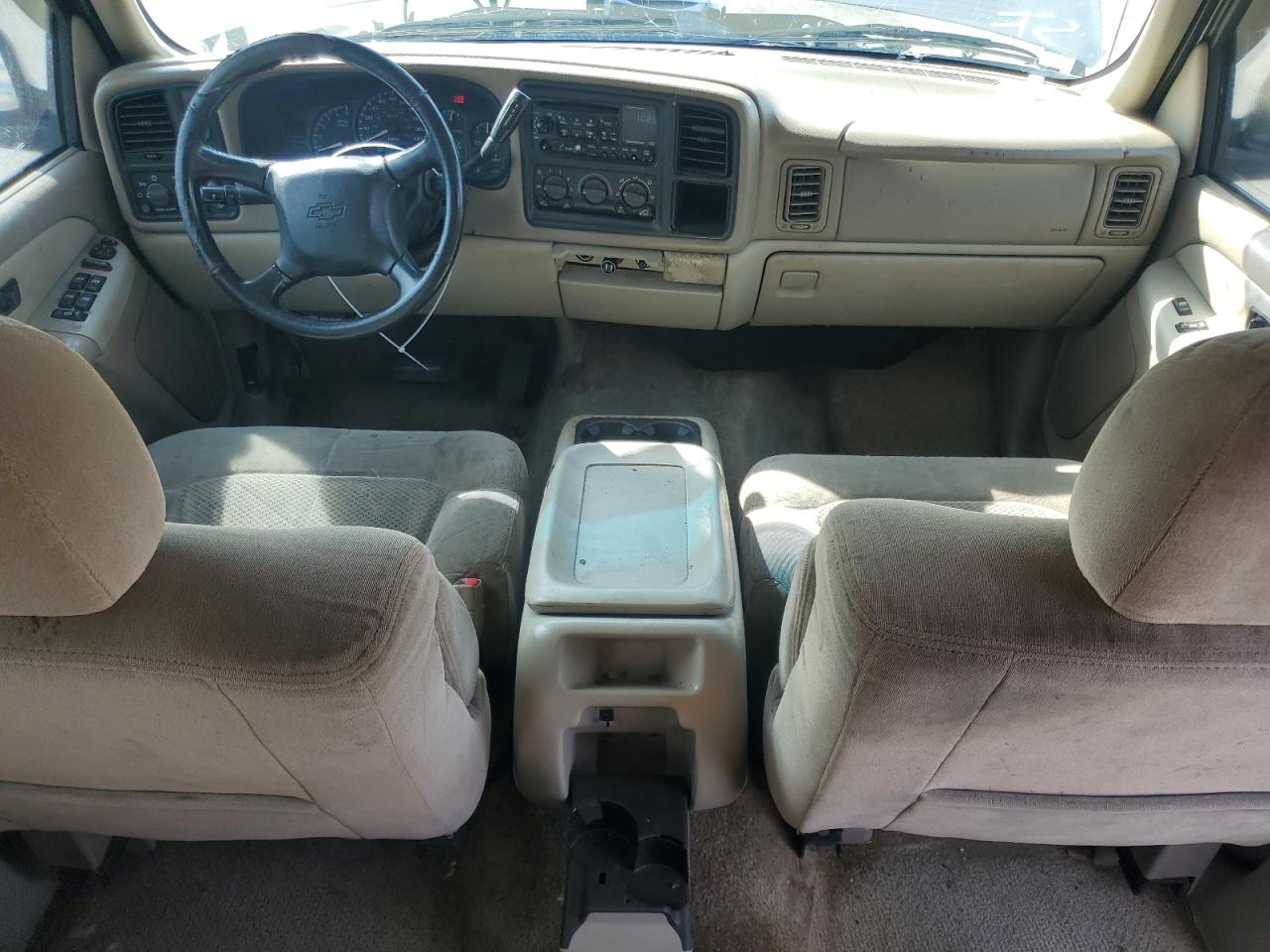 2002 Chevrolet Tahoe C1500 VIN: 1GNEC13Z02J101895 Lot: 85274875