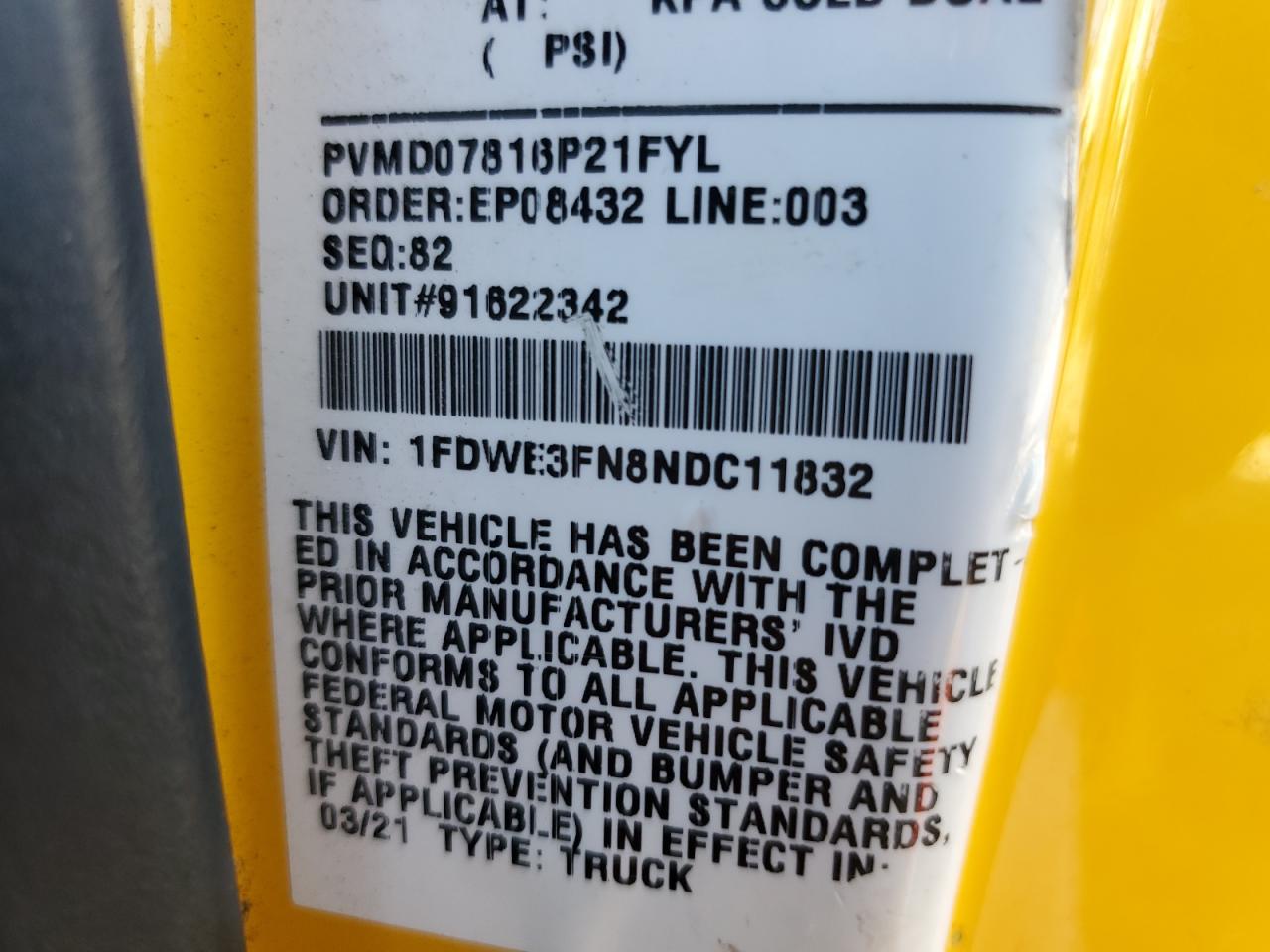 2022 Ford Econoline - Box Truck VIN: 1FDWE3FN8NDC11832 Lot: 81440415