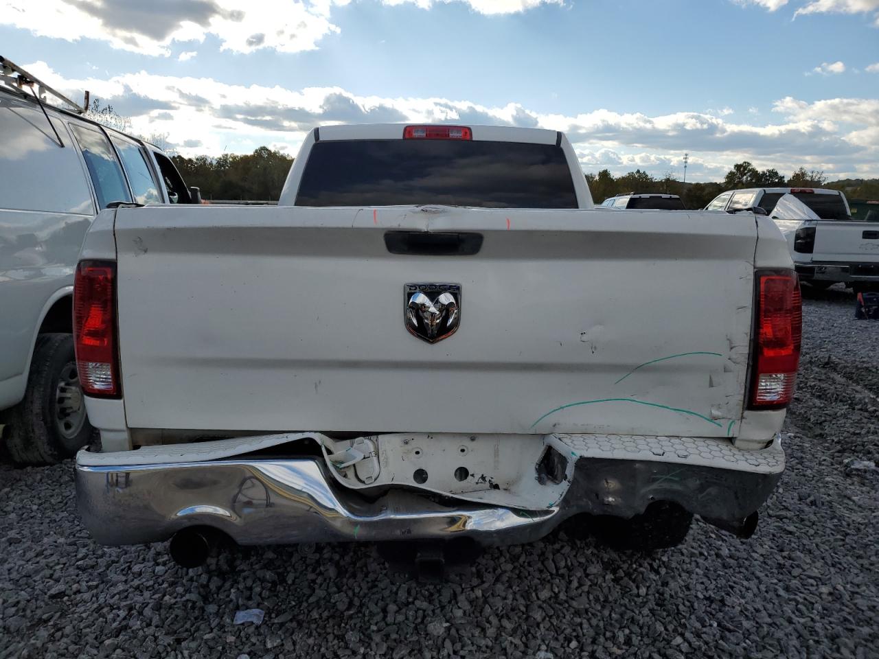 2009 Dodge Ram 1500 VIN: 1D3HB18K09S752962 Lot: 90445575