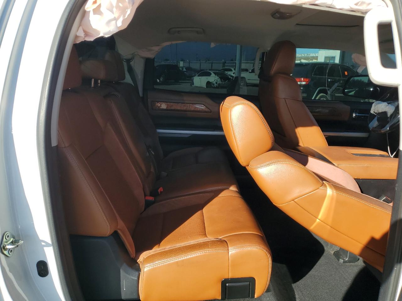 2014 Toyota Tundra Crewmax Platinum VIN: 5TFGY5F12EX160979 Lot: 81782345