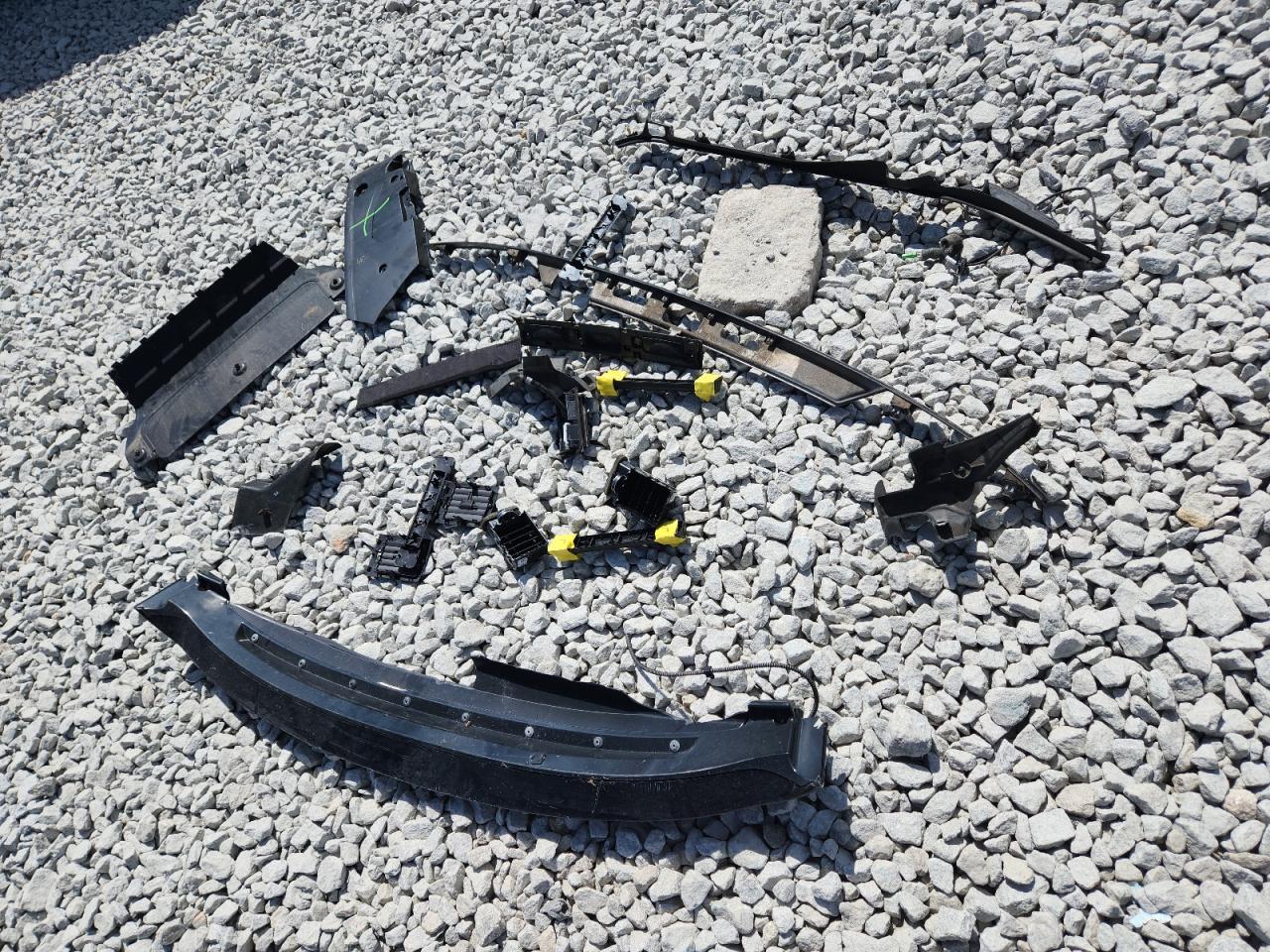 2017 Land Rover Range Rover Hse VIN: SALGS2FV2HA329742 Lot: 84617935