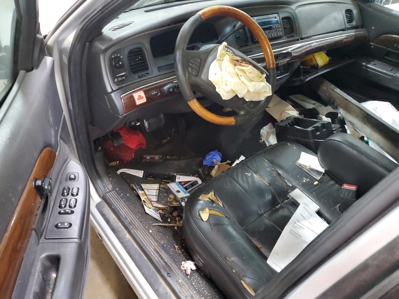 2003 Mercury Grand Marquis Ls VIN: 2MEFM75WX3X652262 Lot: 84069605