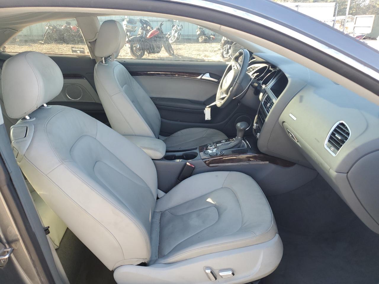 2013 Audi A5 Premium Plus VIN: WAULFAFR8DA042923 Lot: 89817735