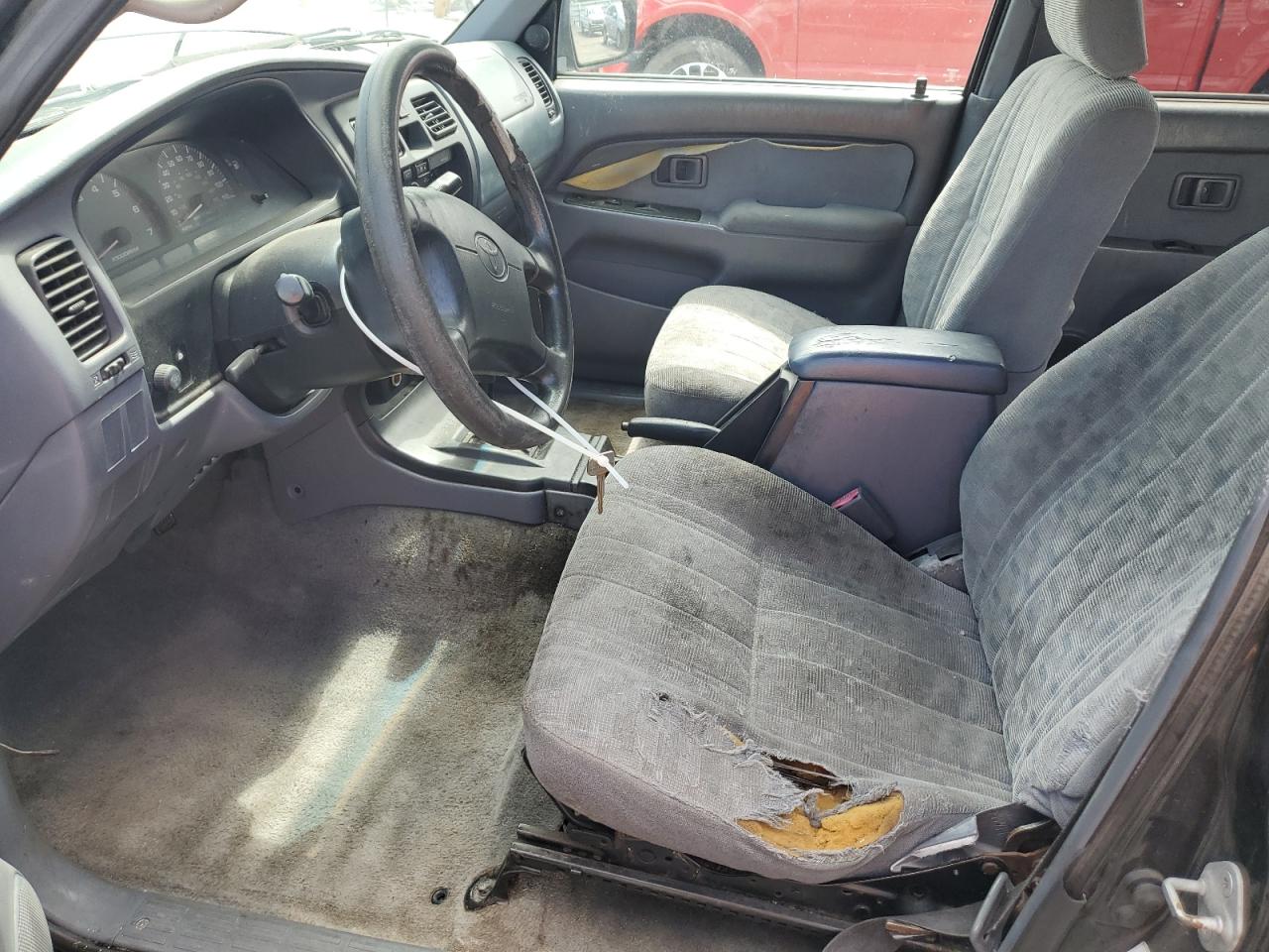 2000 Toyota 4Runner VIN: JT3GM84RXY0067408 Lot: 84874025