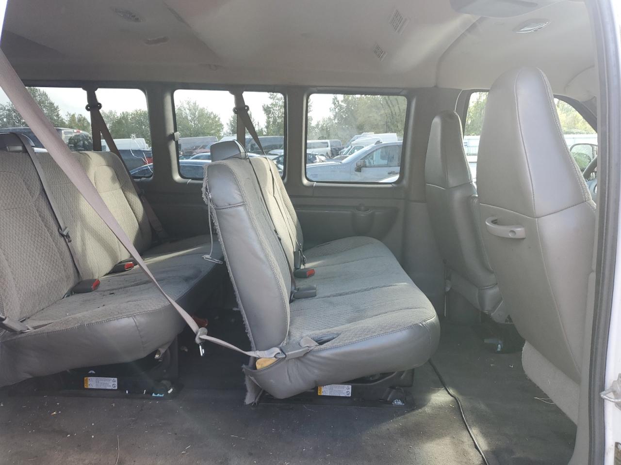 2009 GMC Savana G3500 VIN: 1GJHG39K791104313 Lot: 84072455