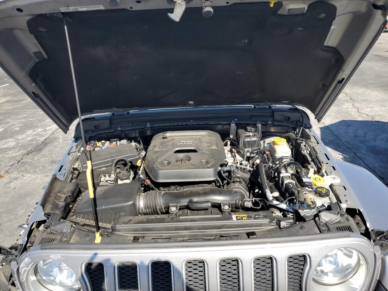 2019 Jeep Wrangler Unlimited Sahara VIN: 1C4HJXEN0KW565815 Lot: 86821895