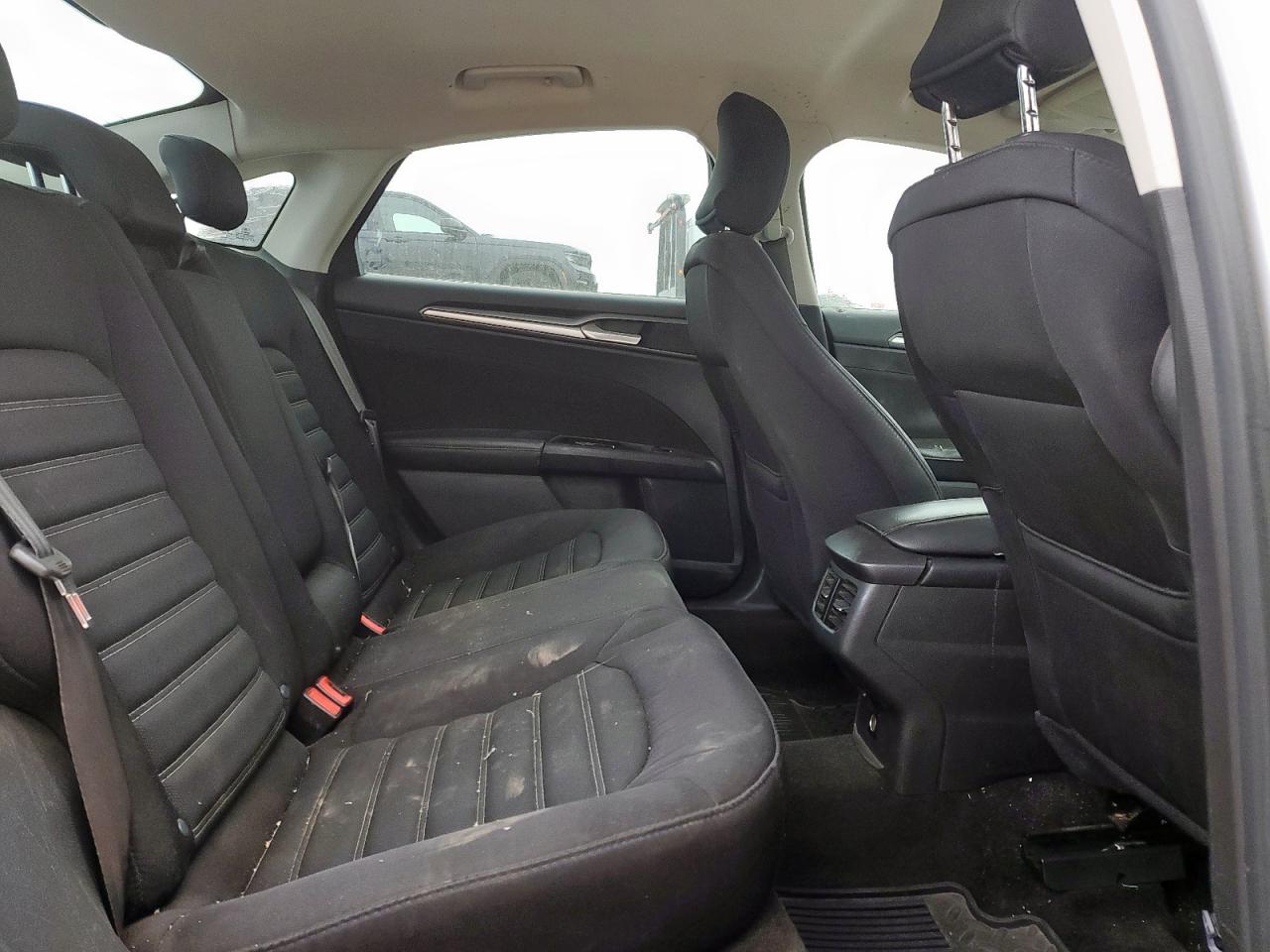 2015 Ford Fusion Se VIN: 3FA6P0HD0FR262077 Lot: 85829535