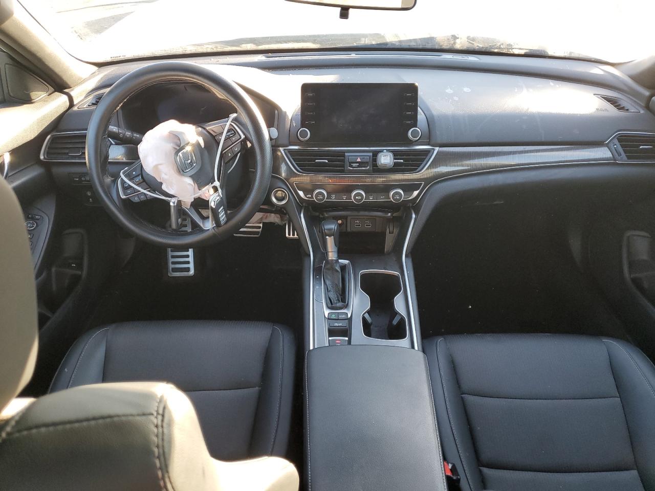 2022 Honda Accord Sport VIN: 1HGCV1F38NA050492 Lot: 90063805