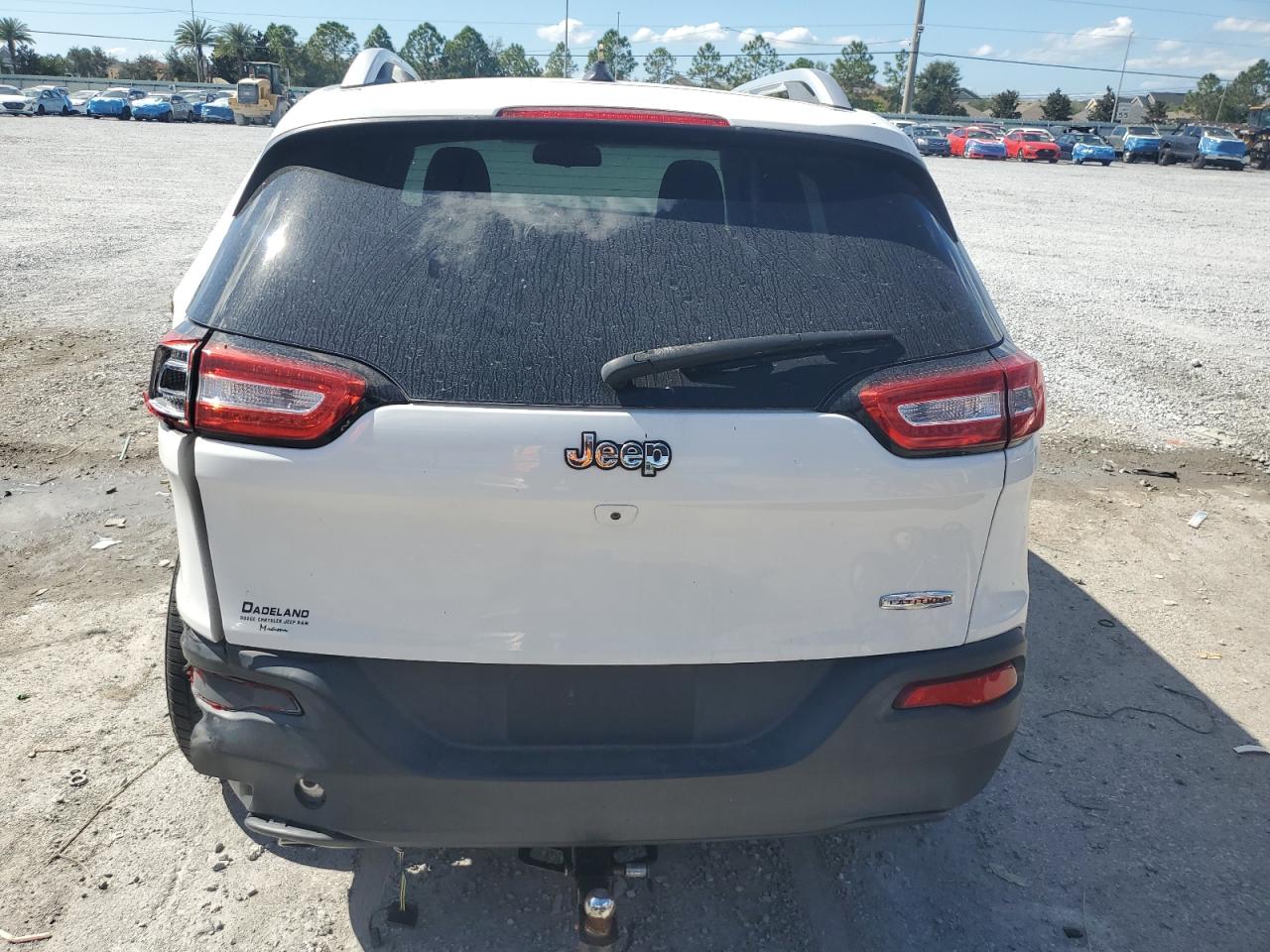 2015 Jeep Cherokee Latitude VIN: 1C4PJLCB6FW721360 Lot: 87398795