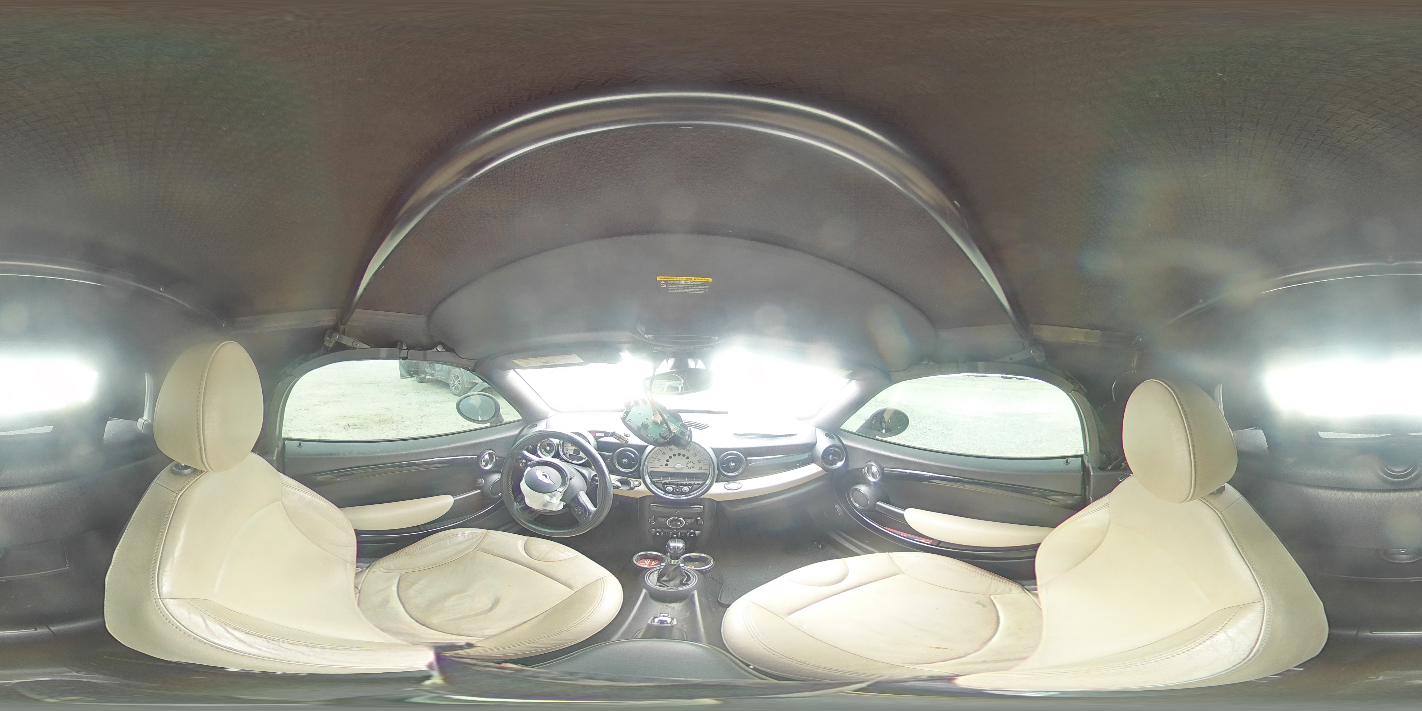 2014 Mini Cooper Roadster VIN: WMWSY1C54ET625731 Lot: 86076075