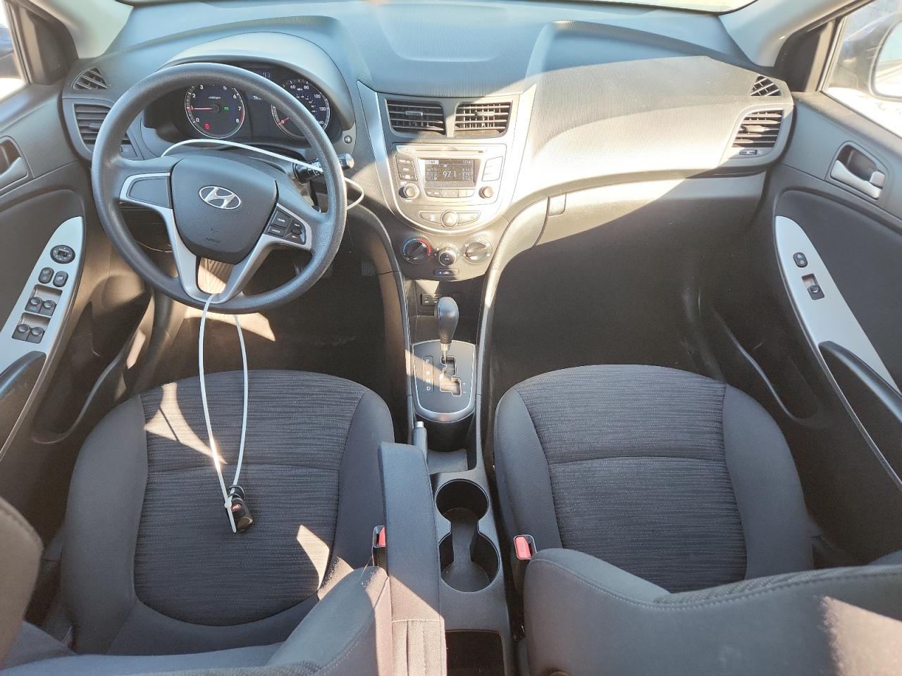 2016 Hyundai Accent Se VIN: KMHCT5AE2GU255484 Lot: 90075705