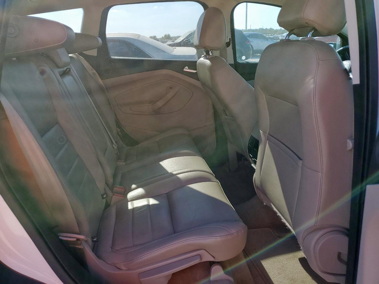 2016 Ford Escape Se VIN: 1FMCU0G91GUB66743 Lot: 86143235