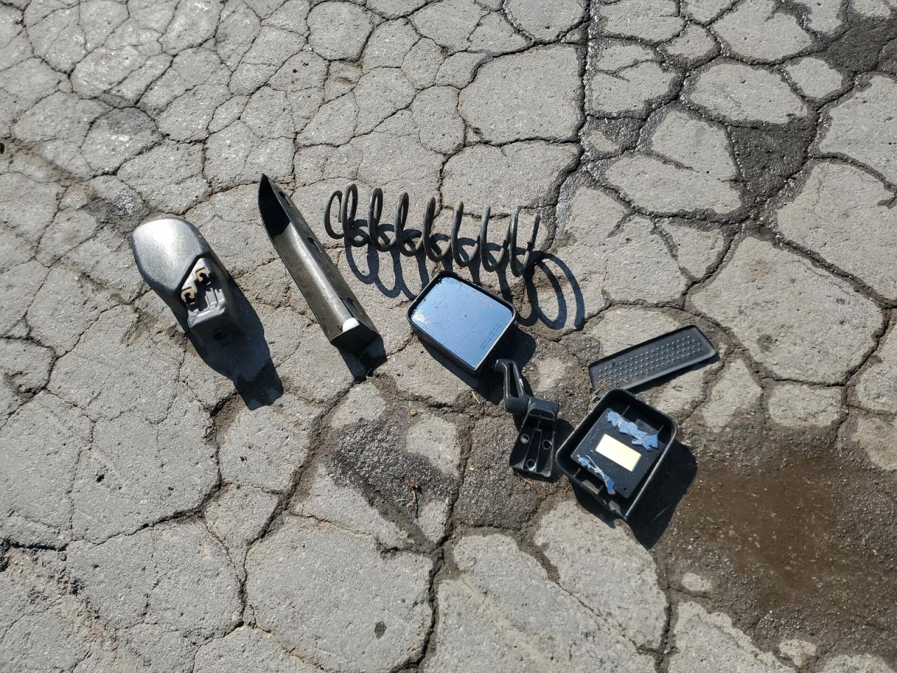 2001 Jeep Wrangler / Tj Sahara VIN: 1J4FA59S51P316375 Lot: 85130815