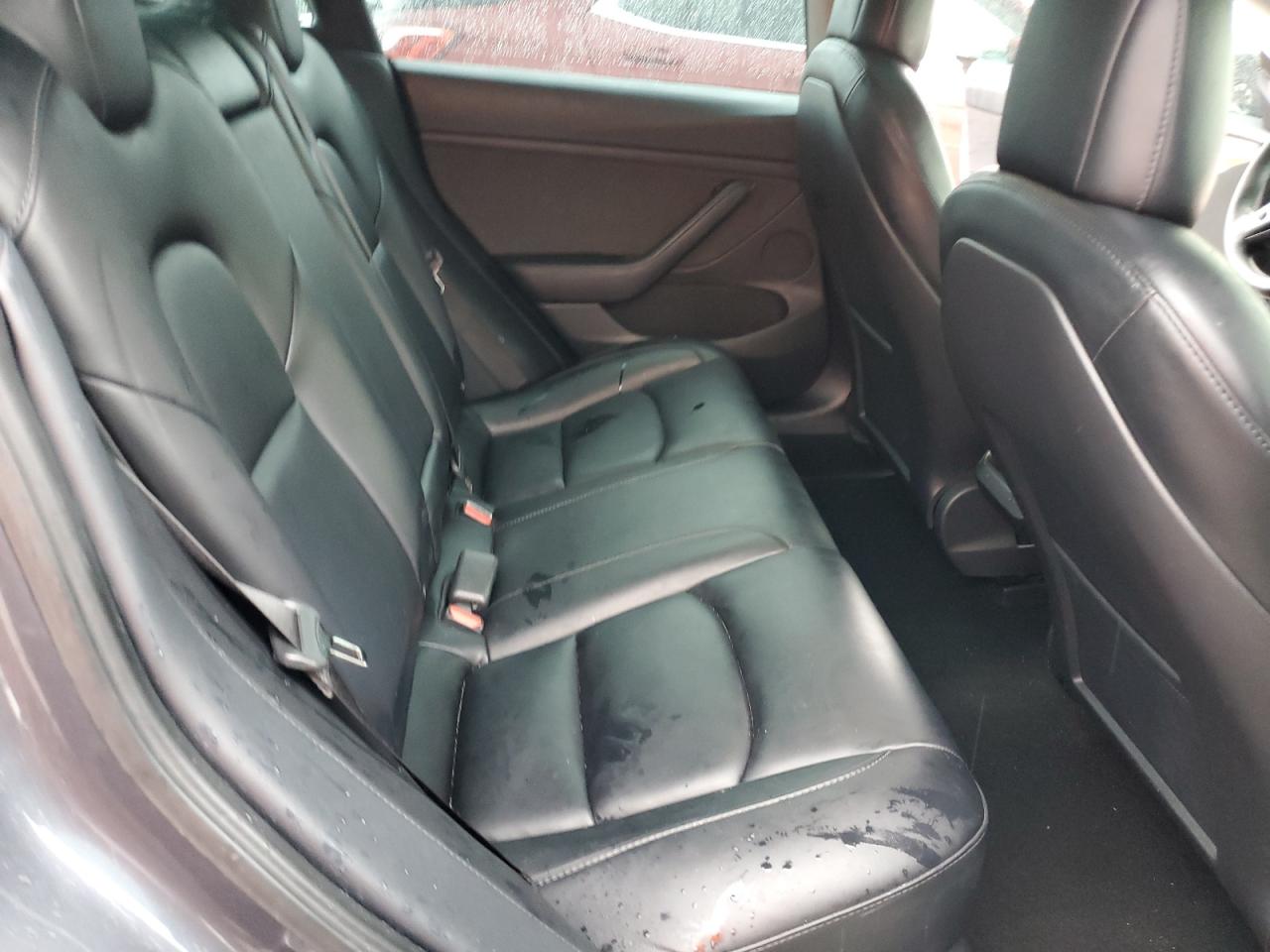 2022 Tesla Model 3 VIN: 5YJ3E1EA2NF327627 Lot: 82307545