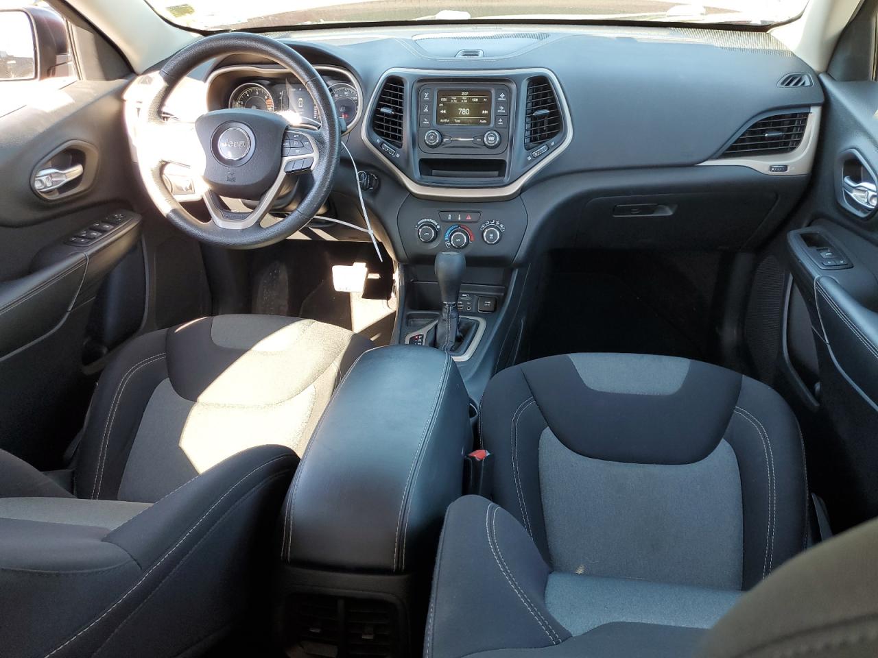 2016 Jeep Cherokee Sport VIN: 1C4PJLABXGW265576 Lot: 87277715