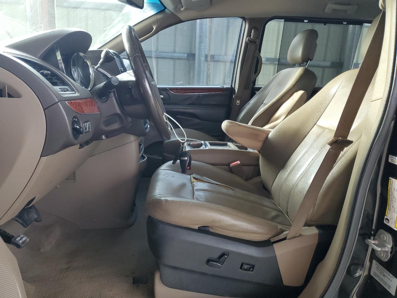 2015 Chrysler Town & Country Touring VIN: 2C4RC1BG4FR755312 Lot: 90418135