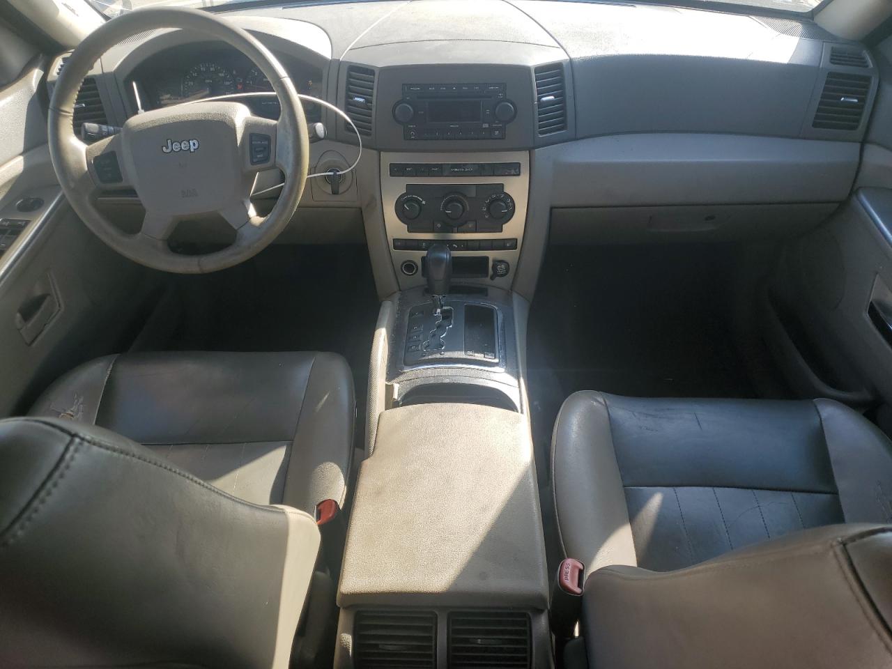 2006 Jeep Grand Cherokee Laredo VIN: 1J8HR48N56C320642 Lot: 82458265