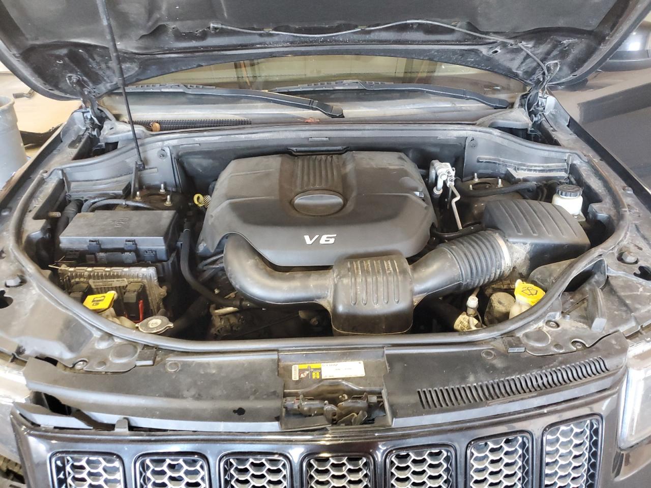 2015 Jeep Grand Cherokee Laredo VIN: 1C4RJFAG4FC804389 Lot: 85147835