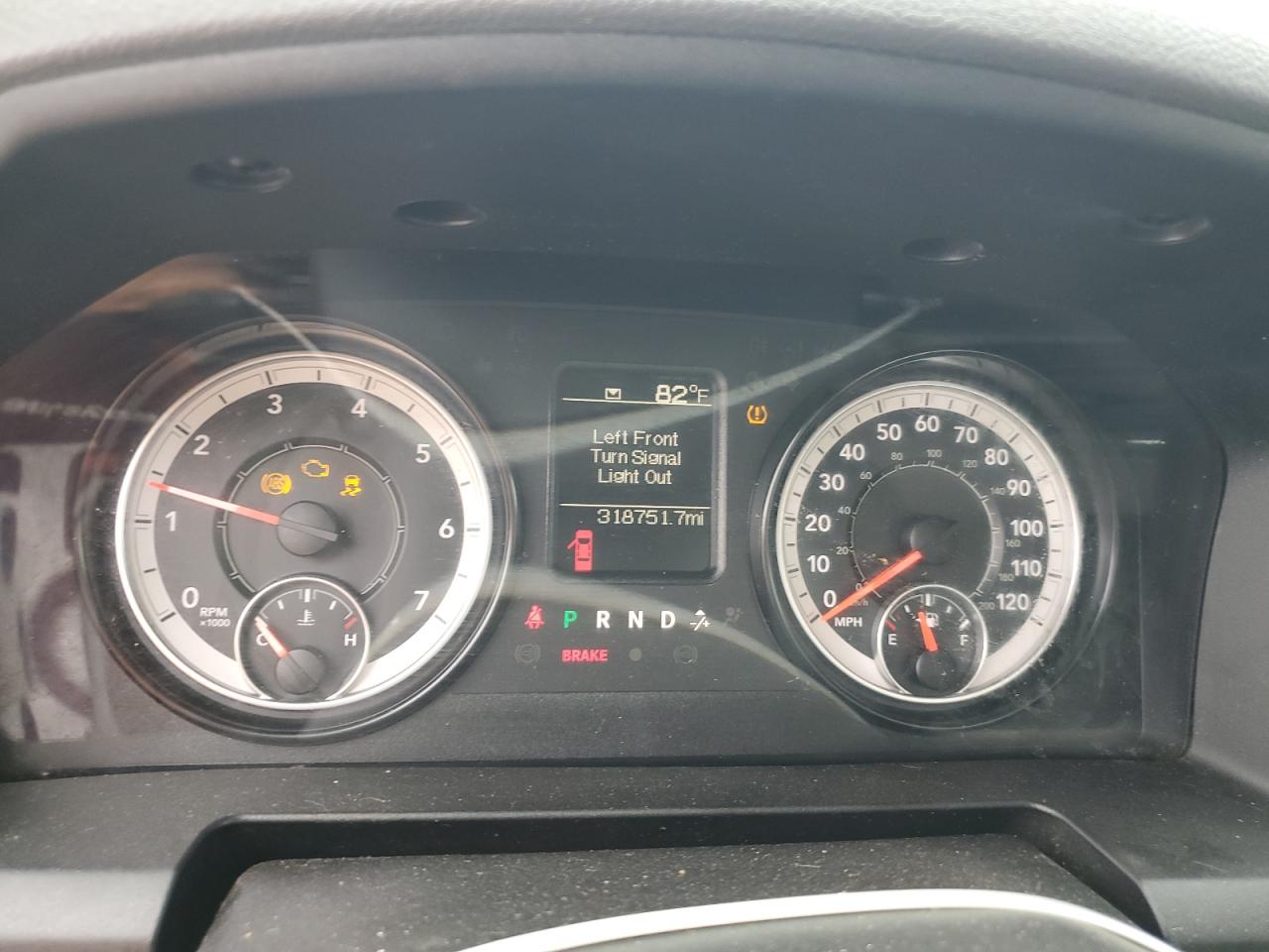 2016 Ram 1500 St VIN: 3C6JR7DG4GG241289 Lot: 85379045