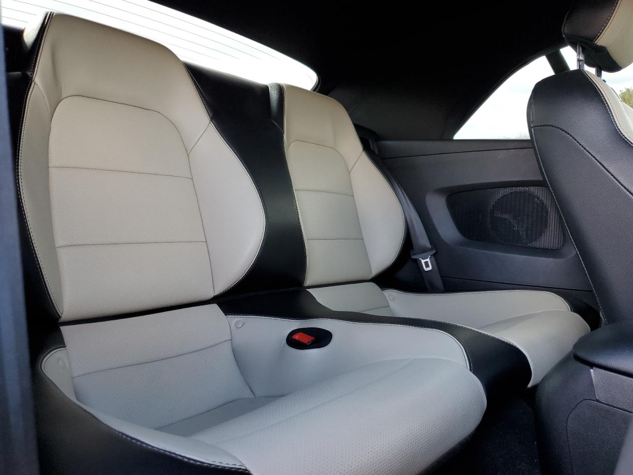 2019 Ford Mustang VIN: 1FATP8UH2K5195781 Lot: 82644735