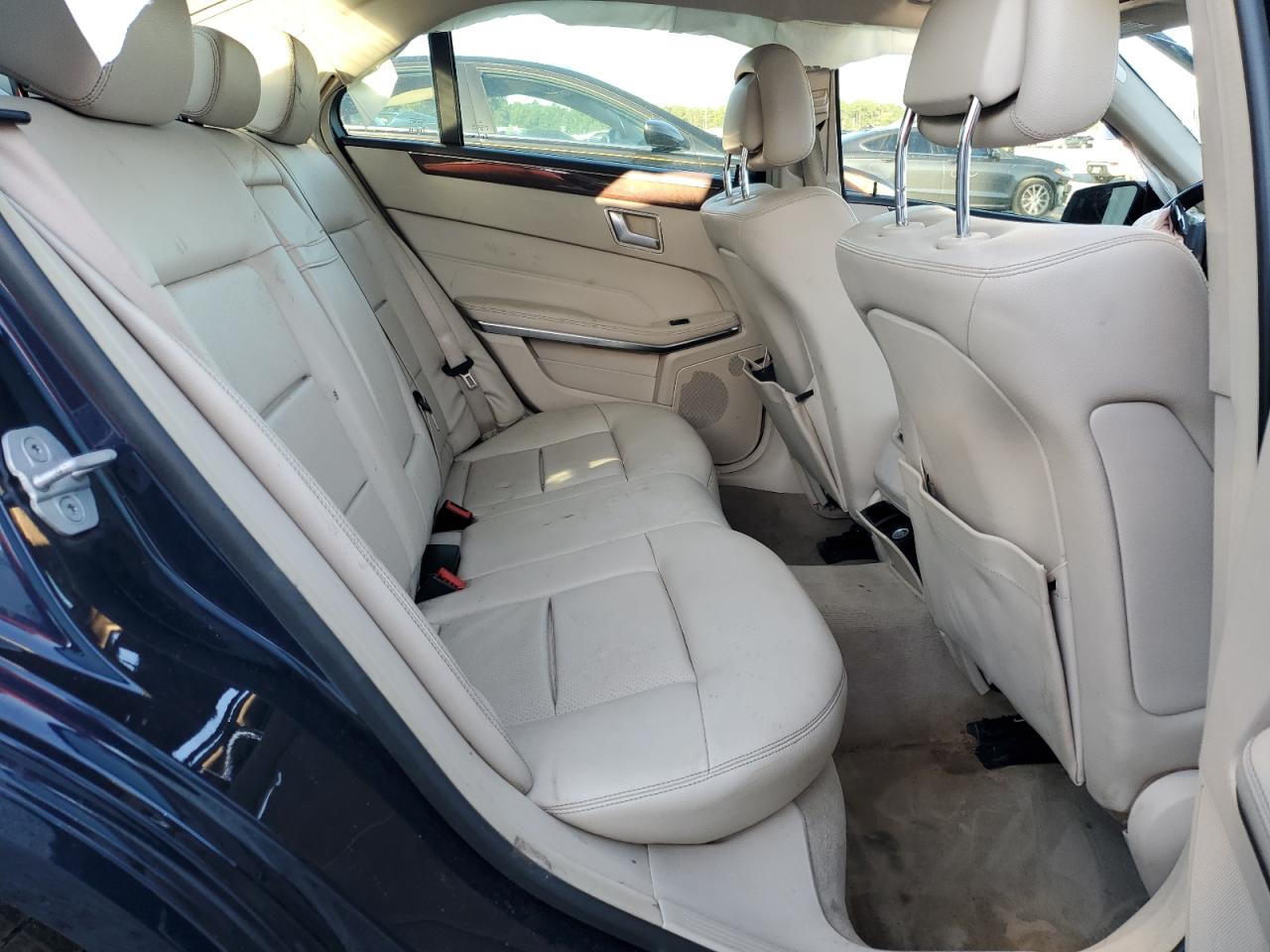 2014 Mercedes-Benz E 350 VIN: WDDHF5KB5EA827805 Lot: 86121065