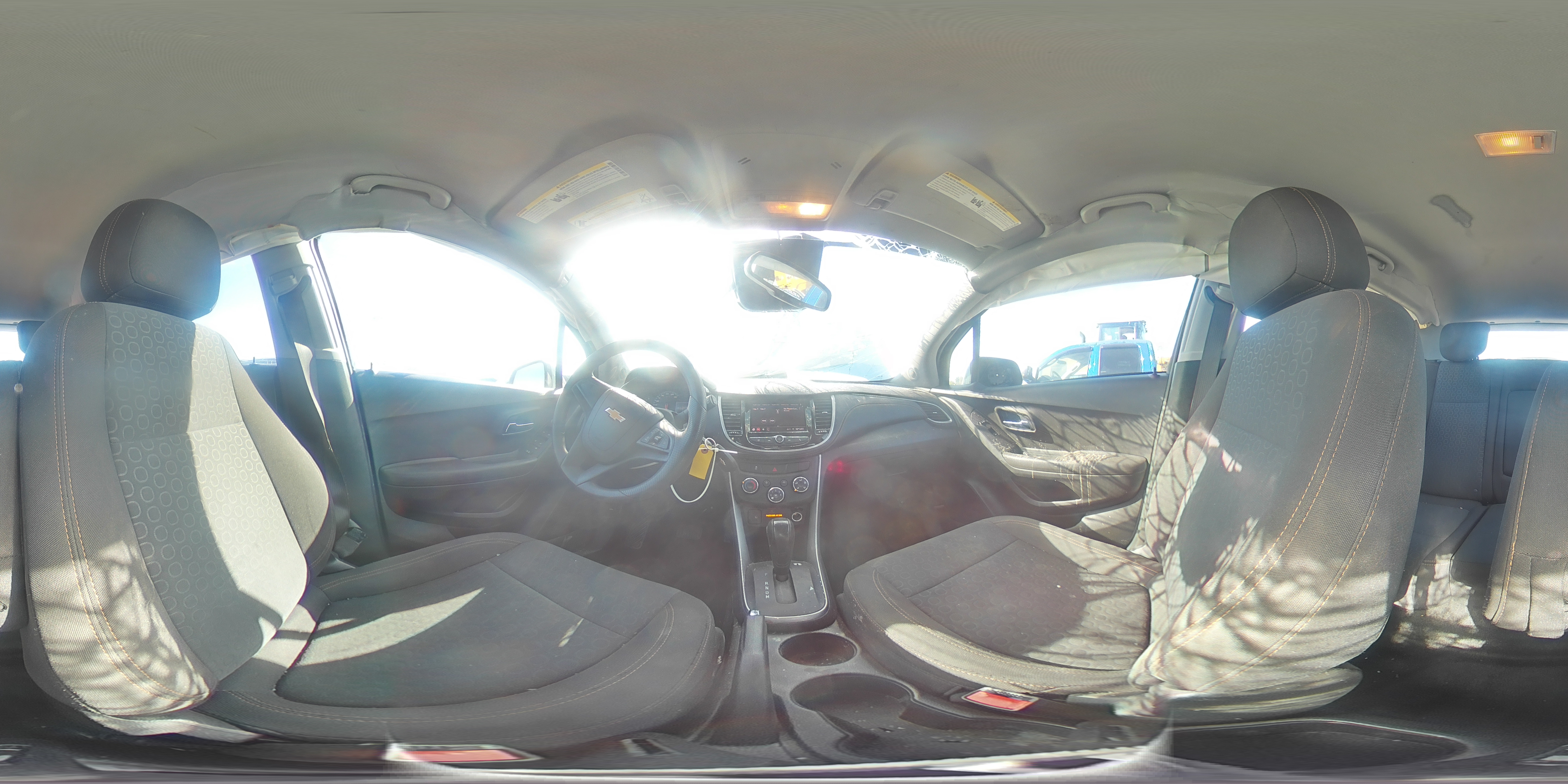 2020 Chevrolet Trax Ls VIN: KL7CJKSB7LB070217 Lot: 85928515