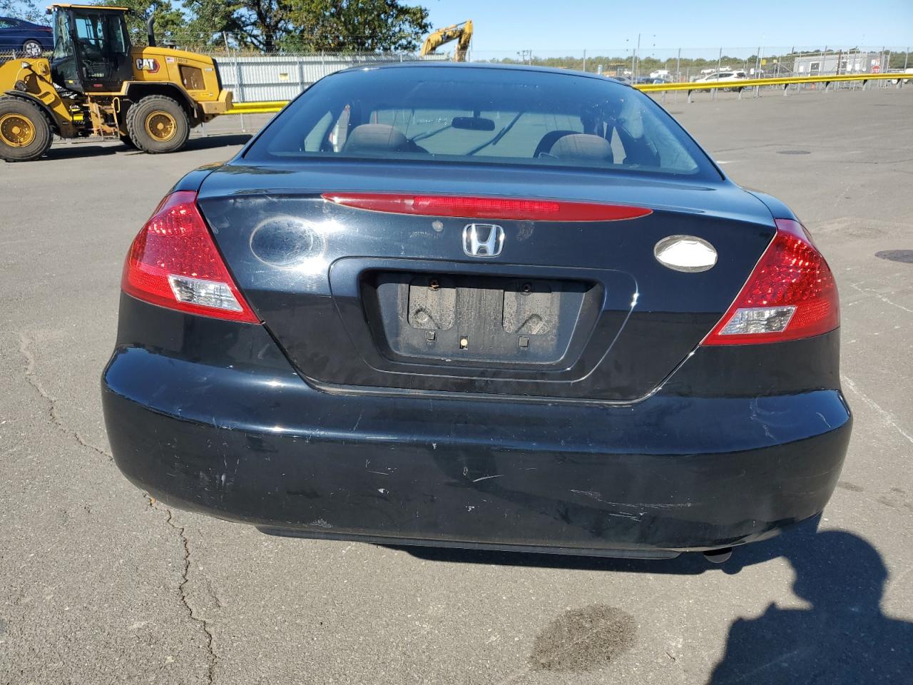 2007 Honda Accord Lx VIN: 1HGCM72337A023554 Lot: 85262625