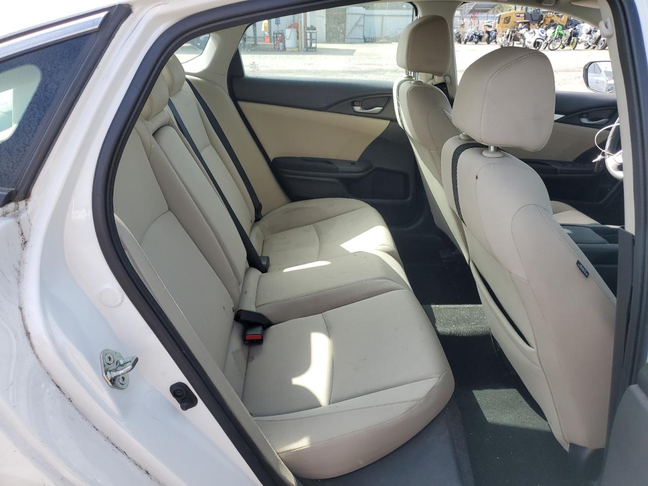 2018 Honda Civic Ex VIN: 19XFC2F77JE207107 Lot: 82308215