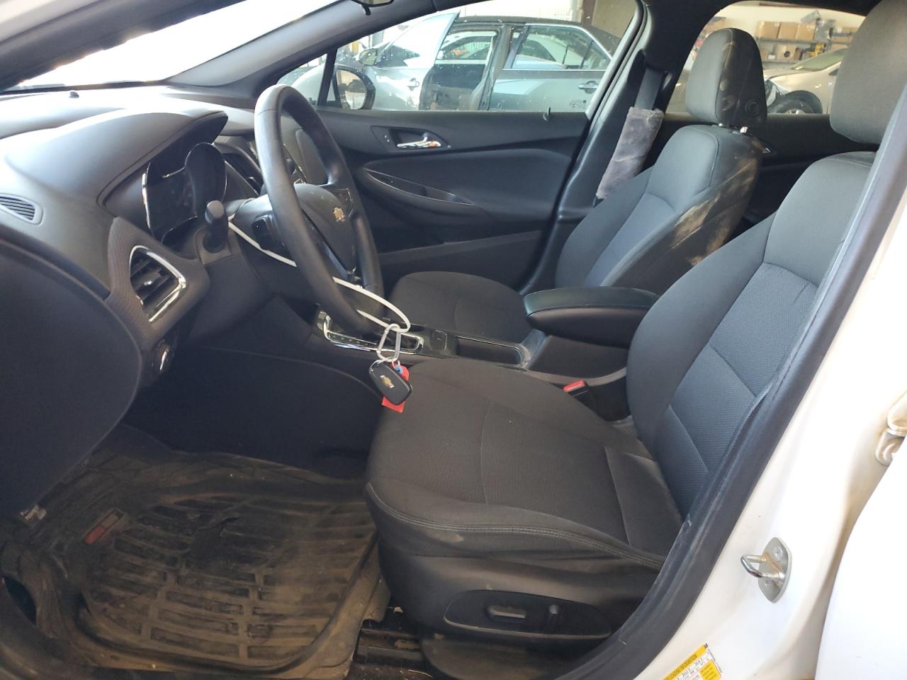 2018 Chevrolet Cruze Lt VIN: 1G1BE5SM1J7179304 Lot: 84959355