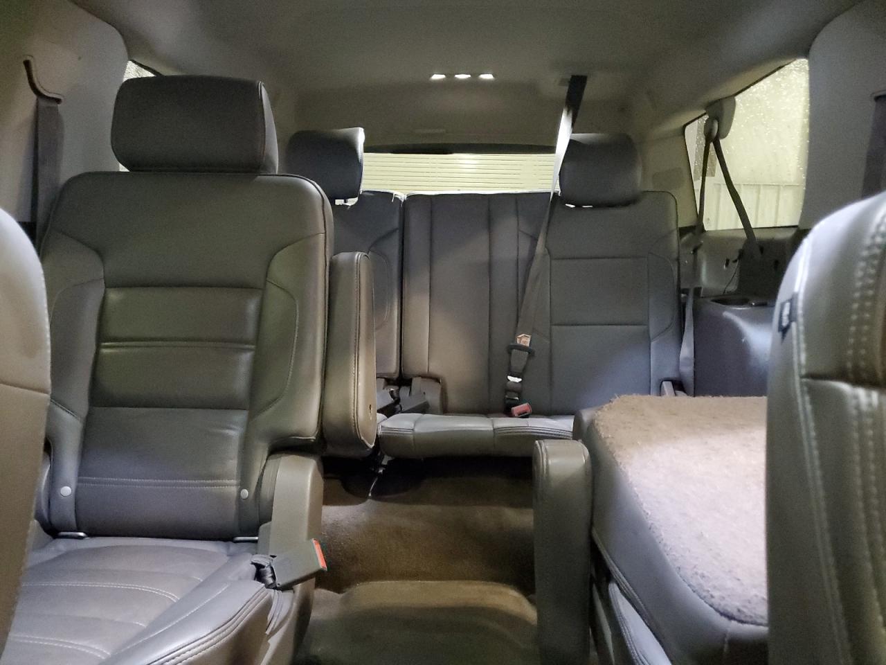 2015 GMC Yukon Xl Denali VIN: 1GKS2JKJ5FR712978 Lot: 90304135