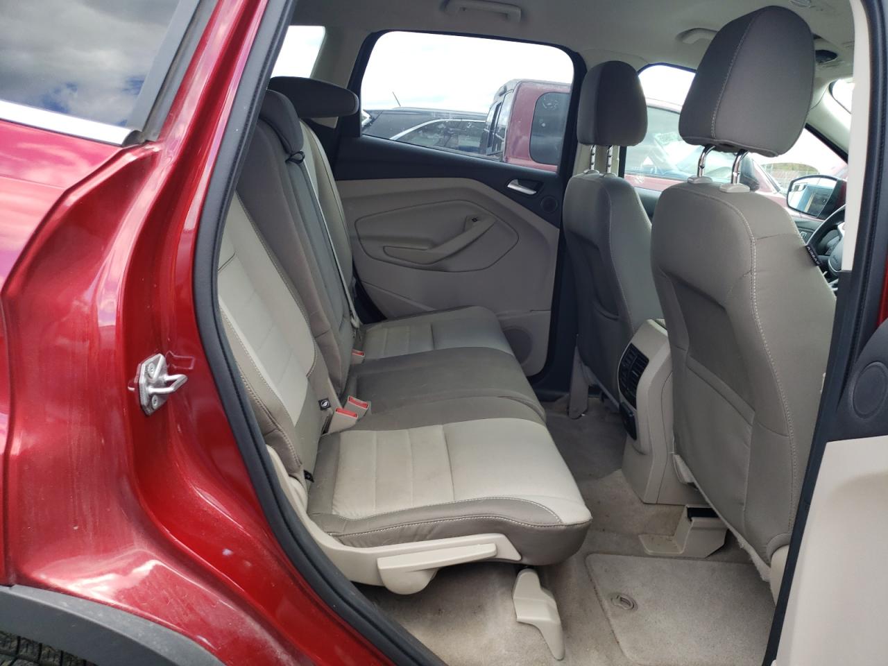 2014 Ford Escape Se VIN: 1FMCU9GX6EUE19135 Lot: 82587685