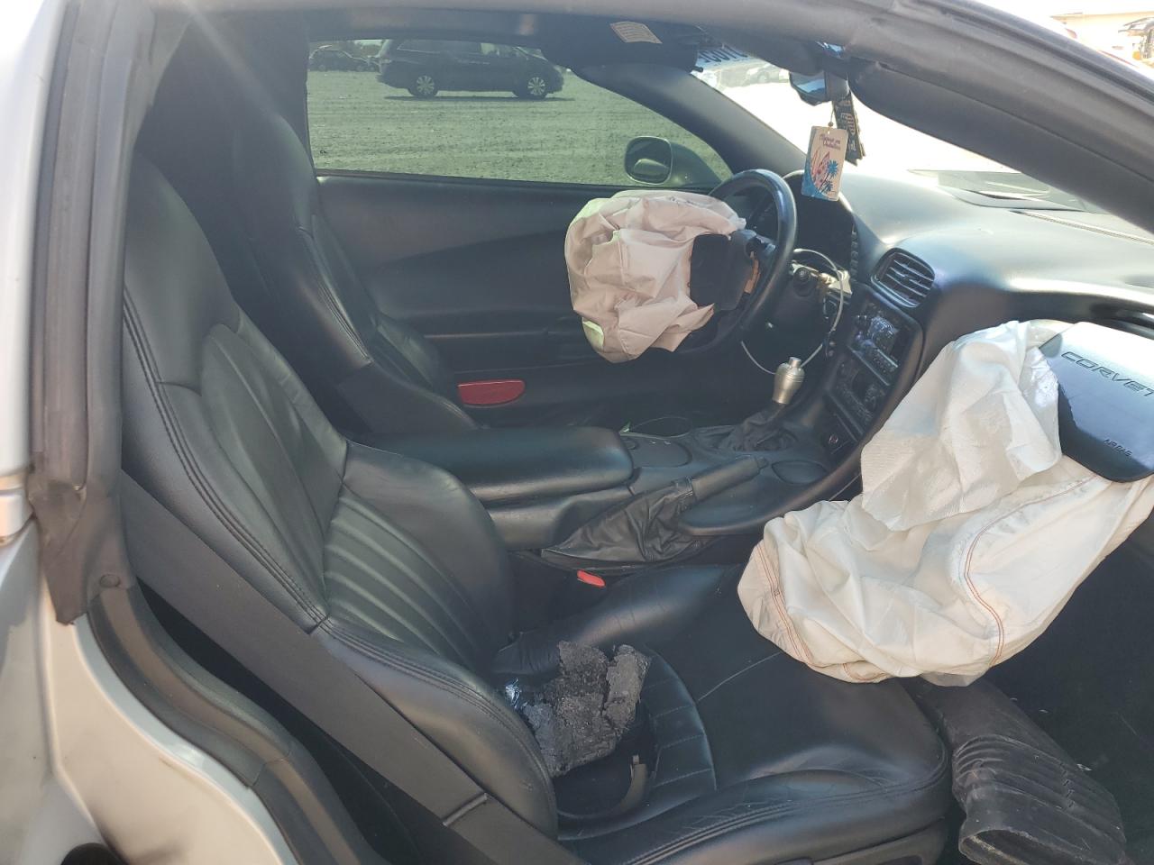 1998 Chevrolet Corvette VIN: 1G1YY22G9W5130736 Lot: 84995165